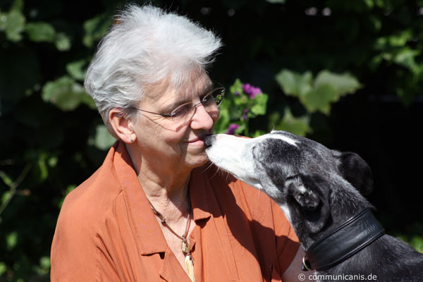 Gabriele Sauerland mit Galga